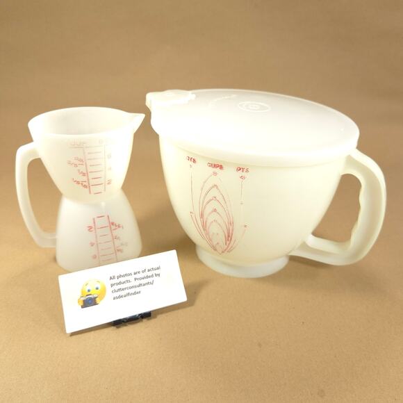 Vintage Tupperware Bundle #500 Mix-N-Store Measuring Pitcher 8 oz Measuring Cup - Picture 1 of 9